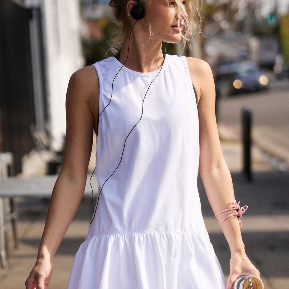 Free People Hot Shot Bubble Set White , 2pc (Dress & Shorts) NWT - Picture 2 of 13